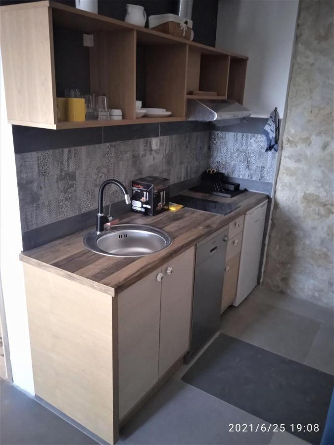 Agave Apartments Stara Baska Bagian luar foto