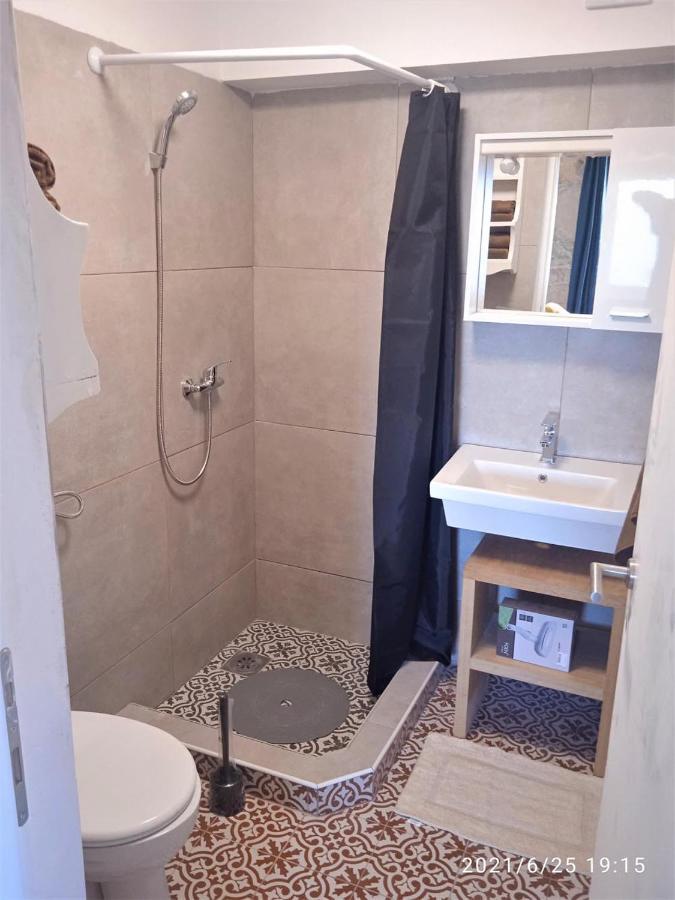 Agave Apartments Stara Baska Bagian luar foto