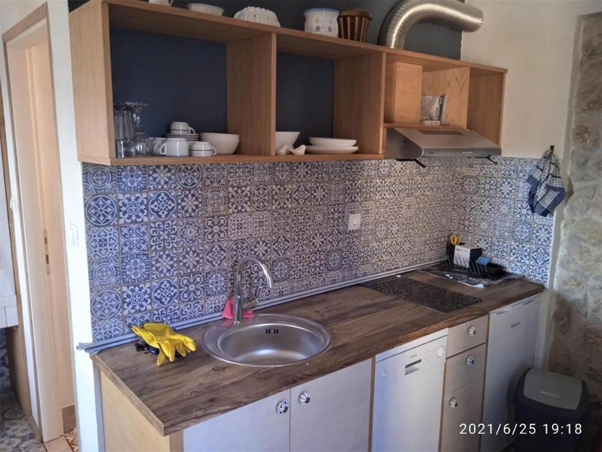 Agave Apartments Stara Baska Bagian luar foto